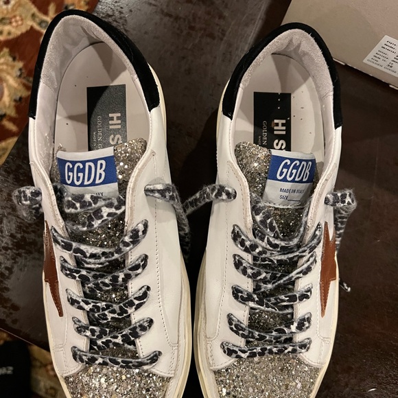 Golden Goose Sneakers - Picture 4 of 12